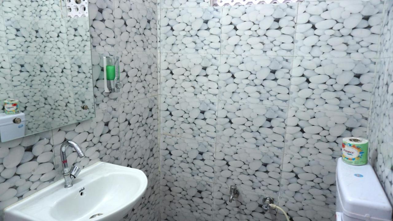 Zostel Agra Pansiyon Agra  Dış mekan fotoğraf
