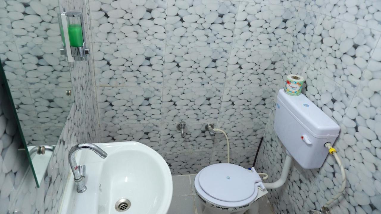 Zostel Agra Pansiyon Agra  Dış mekan fotoğraf
